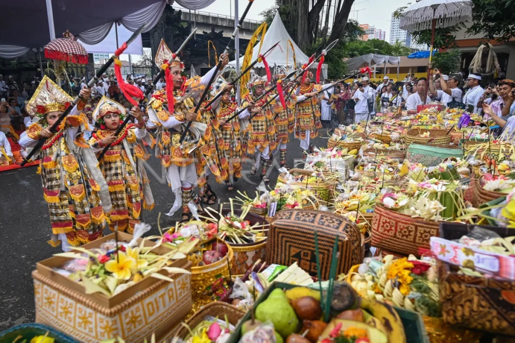 Preparing for Nyepi